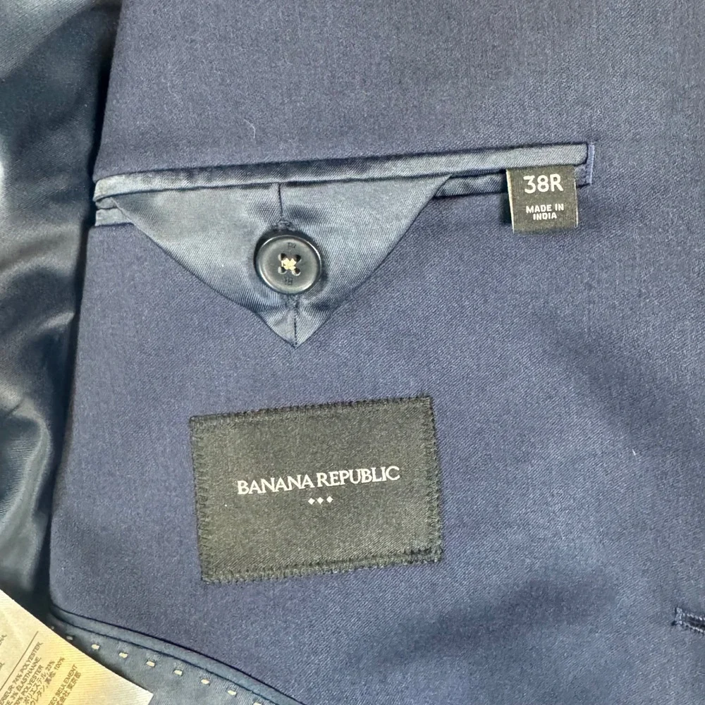 Banana Republic Blazer Mens 38R Navy Blue 2-Button Double Vent Jacket Satin